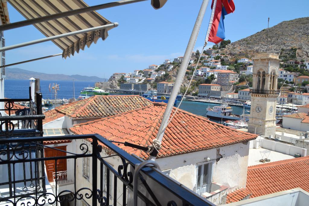 Pension Efie Hotel Hydra  Exterior photo